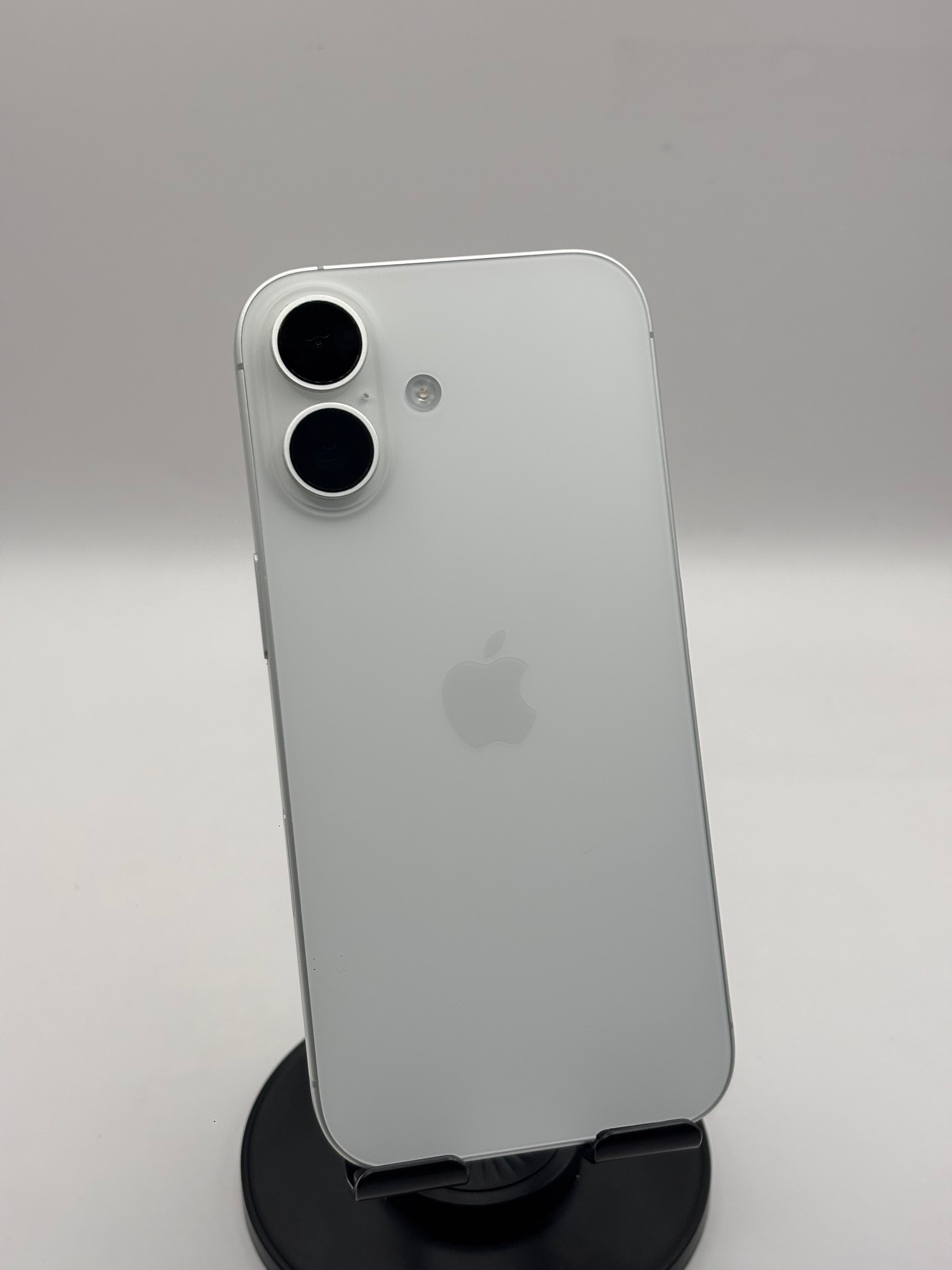Iphone 17 128gb White